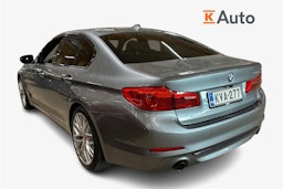 sininen BMW 530 2020 kuva 2.