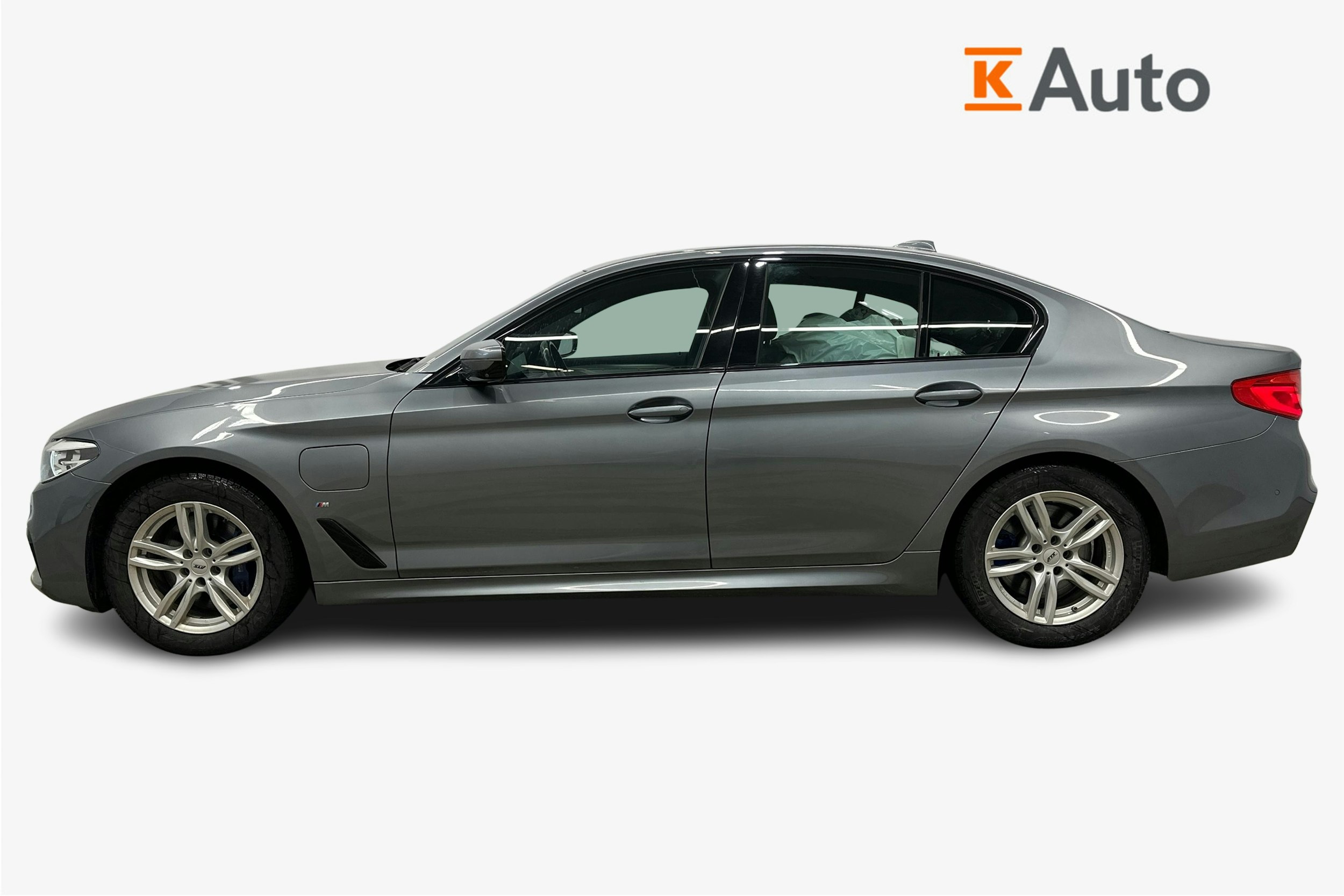 met. sininen BMW 530 2020 kuva 6.