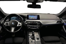 met. sininen BMW 530 2020 kuva 9.