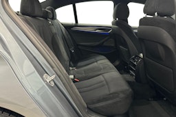 met. sininen BMW 530 2020 kuva 11.