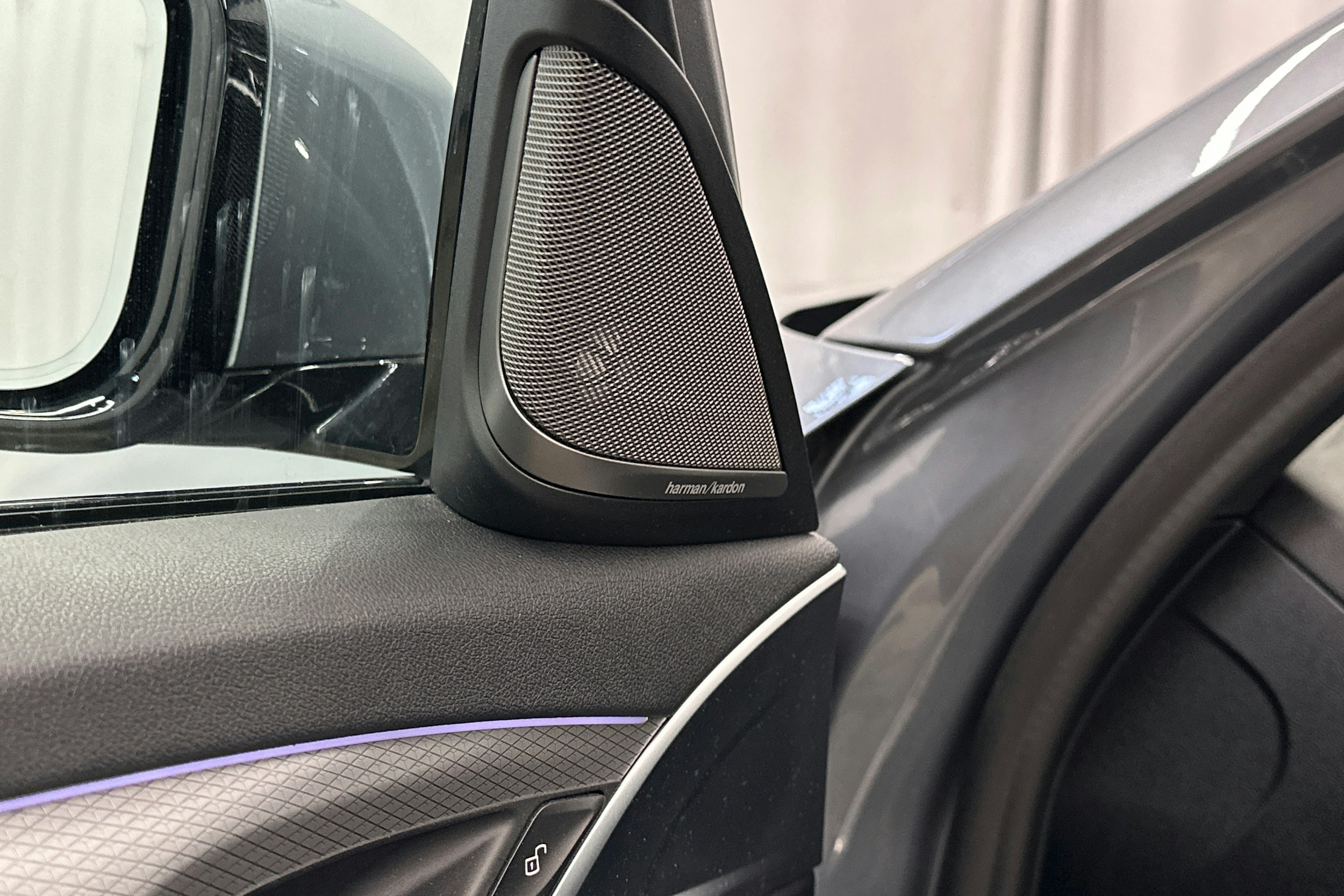 met. sininen BMW 530 2020 kuva 16.