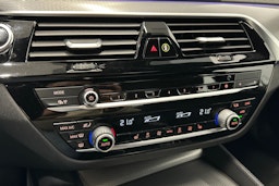 met. sininen BMW 530 2020 kuva 28.