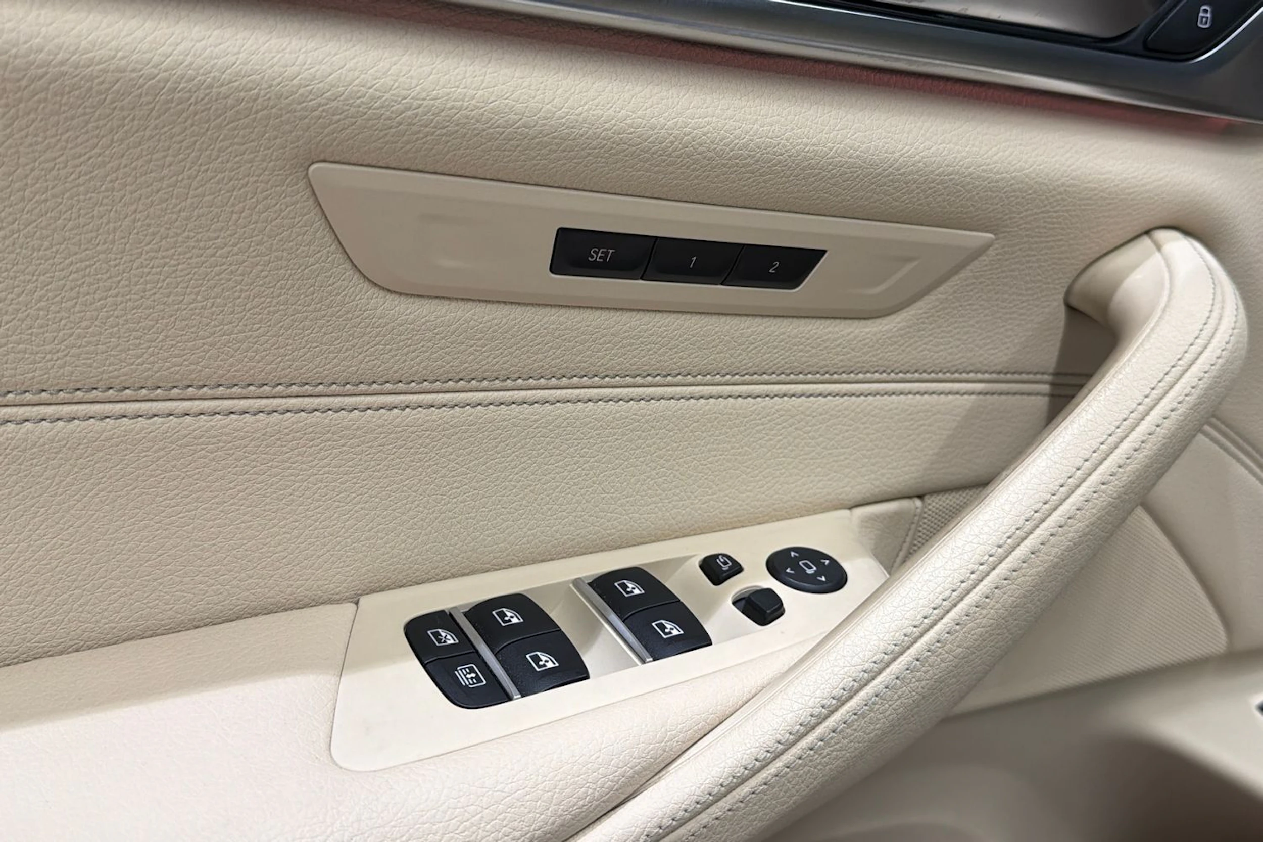 musta BMW 530 2020 kuva 30.