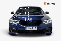 sininen BMW 530 2020 kuva 4.