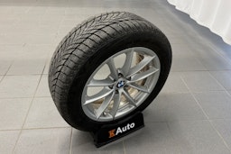 sininen BMW 530 2020 kuva 31.