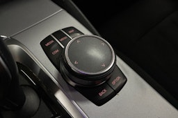 Valkoinen BMW 530 2020 kuva 27.