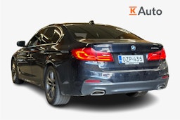 musta BMW 530 2020 kuva 2.