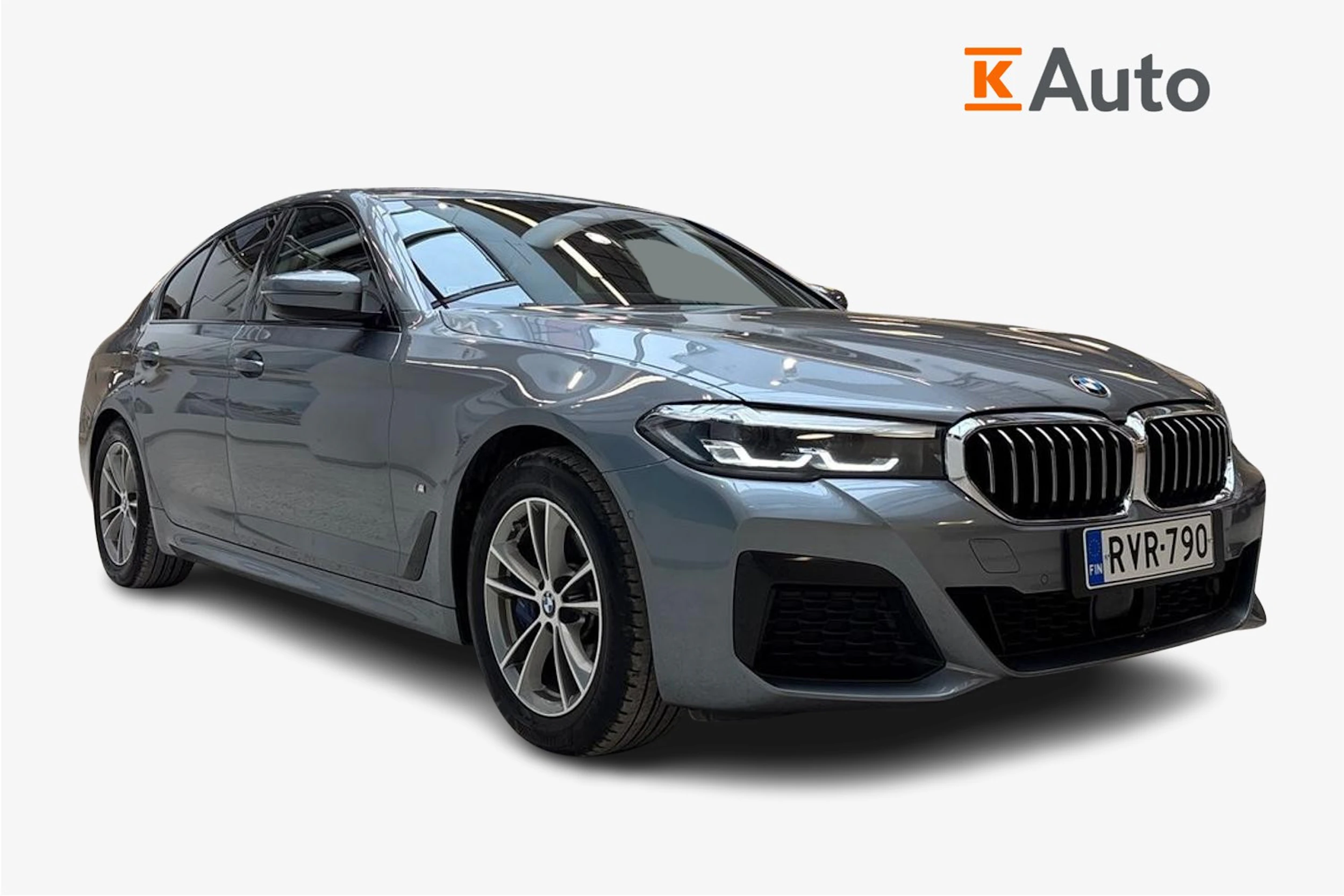 sininen BMW 530 2020 kuva 1.