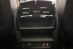 sininen BMW 530 2020 kuva 14.