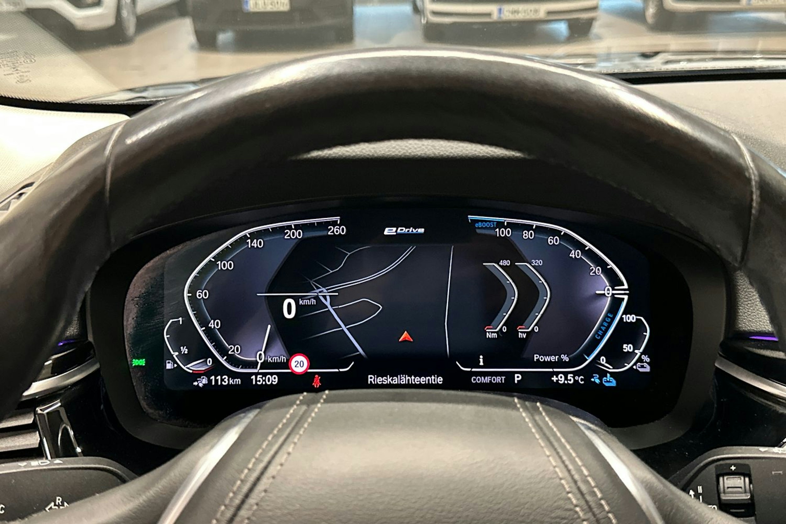 musta BMW 530 2020 kuva 19.