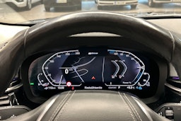 musta BMW 530 2020 kuva 19.