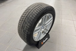 musta BMW 530 2020 kuva 28.