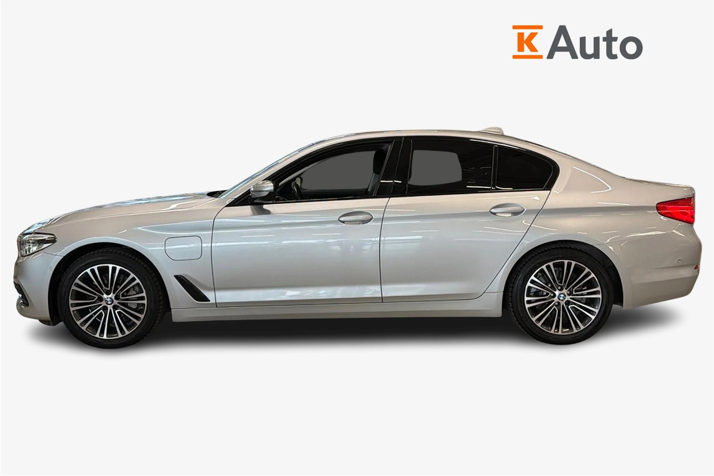 hopea BMW 530 2020 kuva 7.