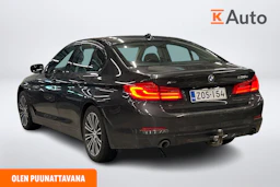 harmaa BMW 530 2020 kuva 2.