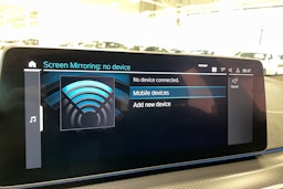 sininen BMW 530 2021 kuva 25.