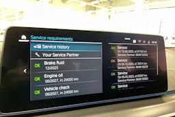 sininen BMW 530 2021 kuva 30.