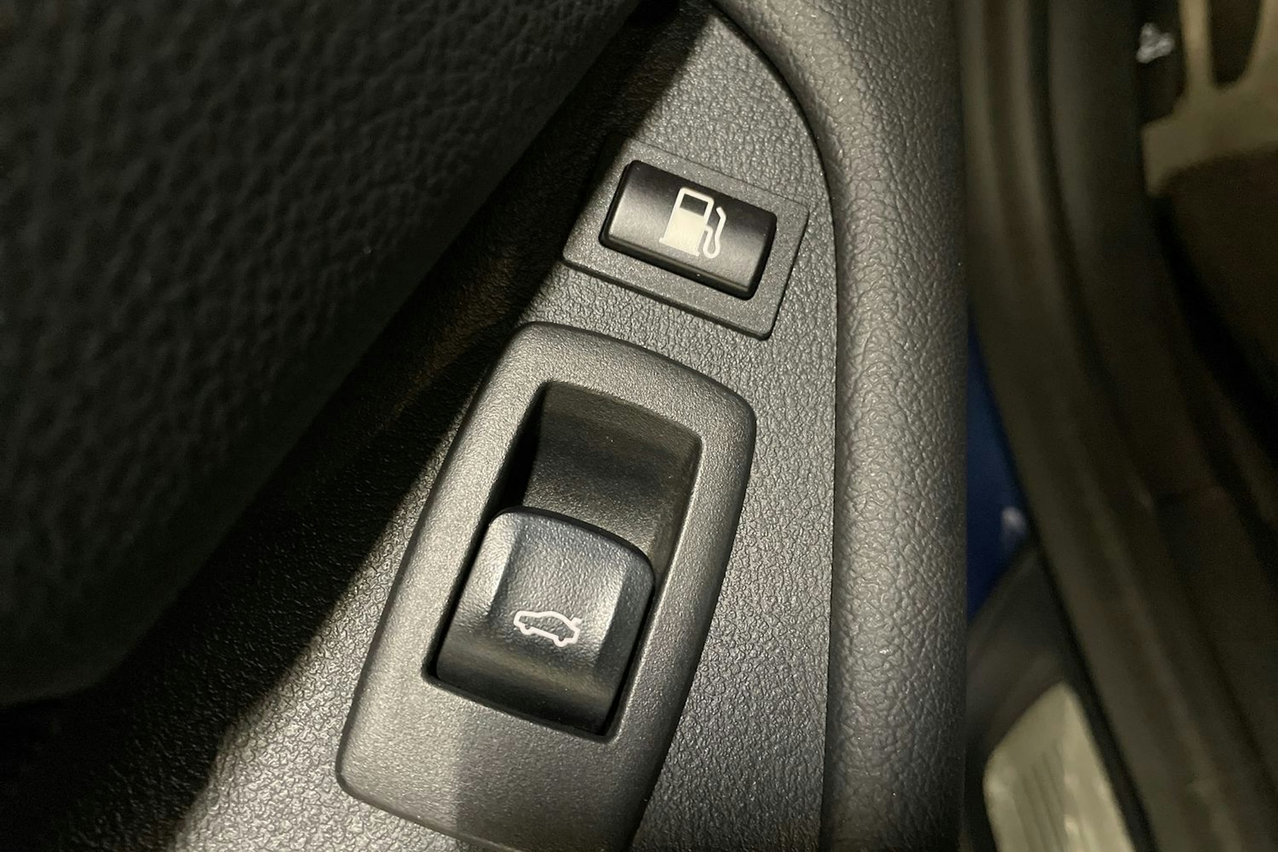 sininen BMW 530 2021 kuva 39.