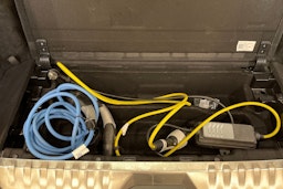 sininen BMW 530 2021 kuva 40.