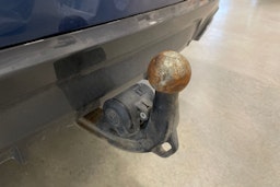 sininen BMW 530 2021 kuva 43.