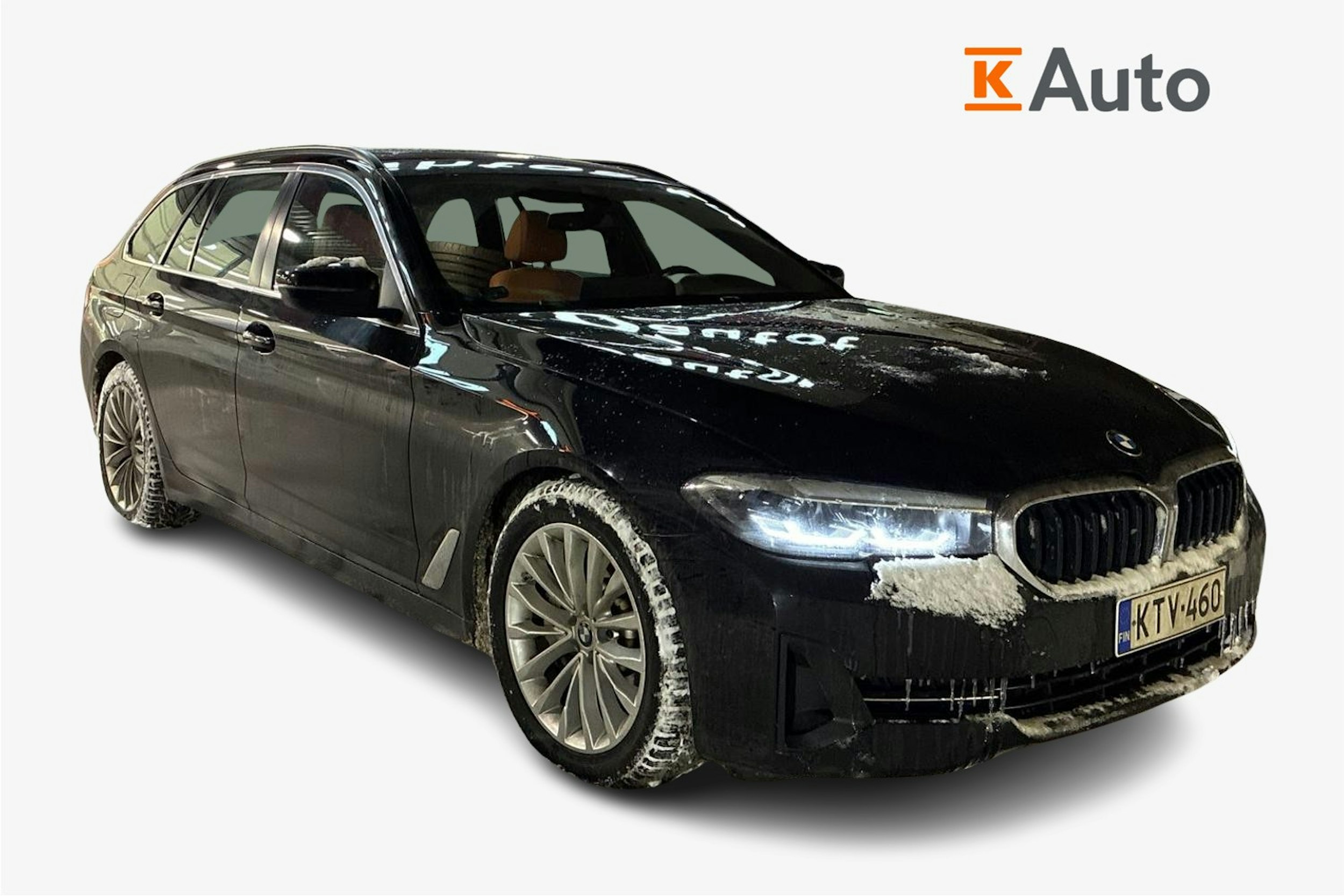 musta BMW 530 2021 kuva 1.