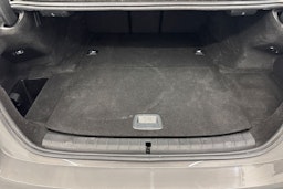 harmaa BMW 530 2021 kuva 12.