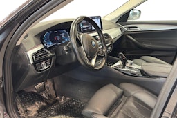 met. harmaa BMW 530 2021 kuva 3.