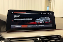 met. harmaa BMW 530 2021 kuva 23.