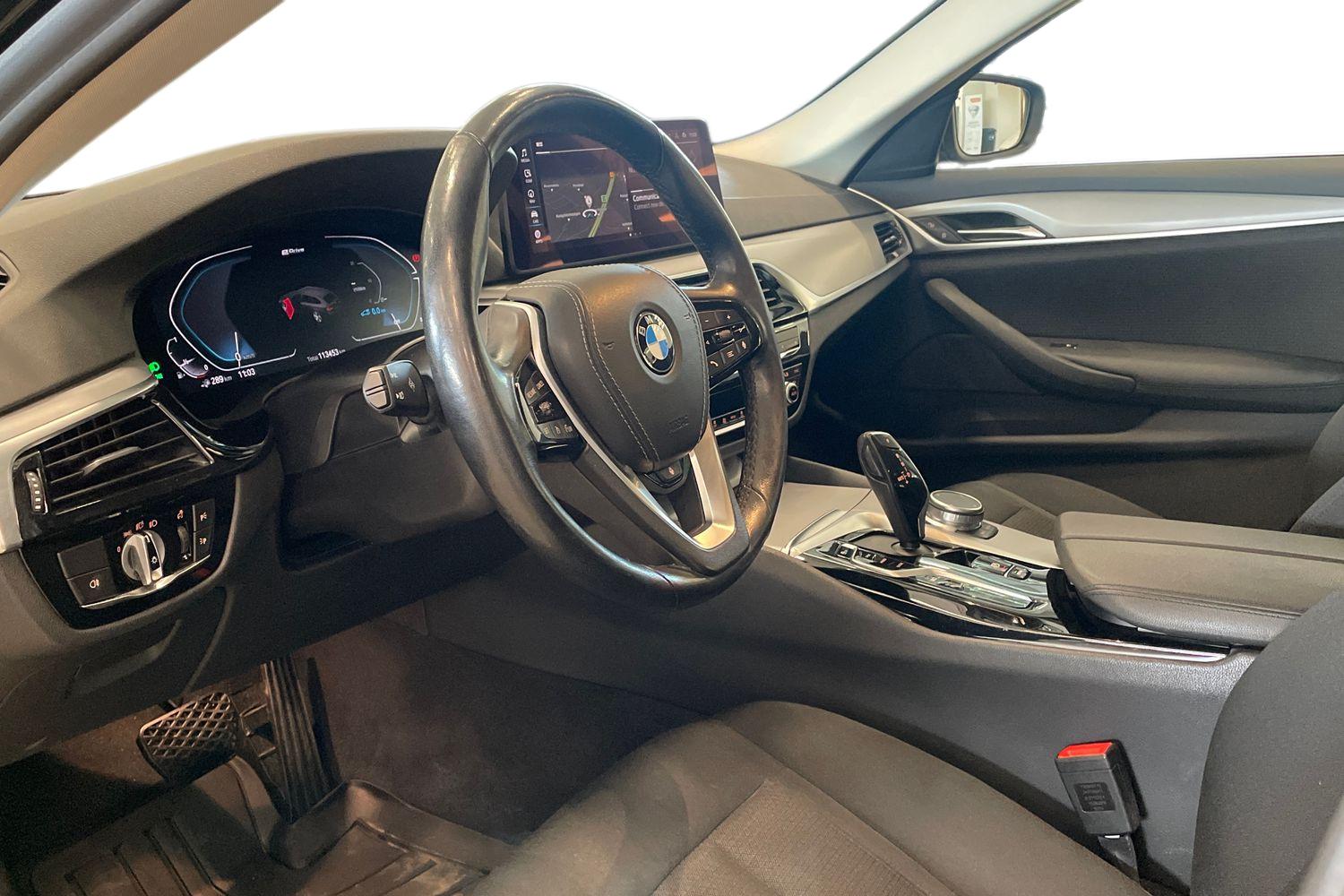 BMW 530 2021, kuva 6/32
