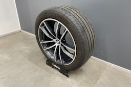 harmaa BMW 530 2021 kuva 14.