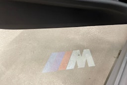 harmaa BMW 530 2021 kuva 30.