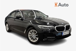 musta BMW 530 2021 kuva 1.