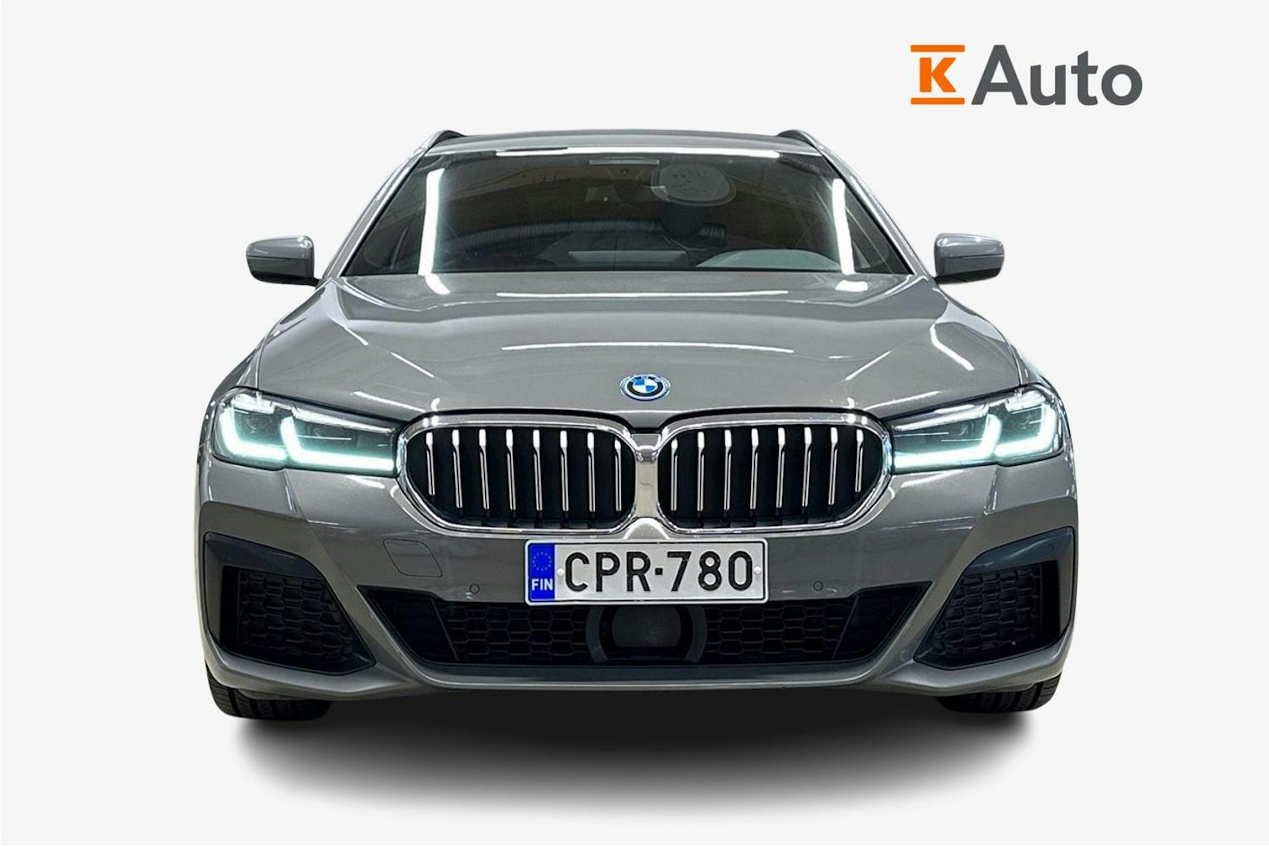 harmaa BMW 530 2022 kuva 5.