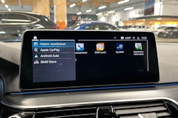 harmaa BMW 530 2022 kuva 20.