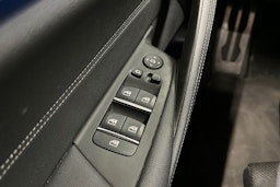 harmaa BMW 530 2022 kuva 31.