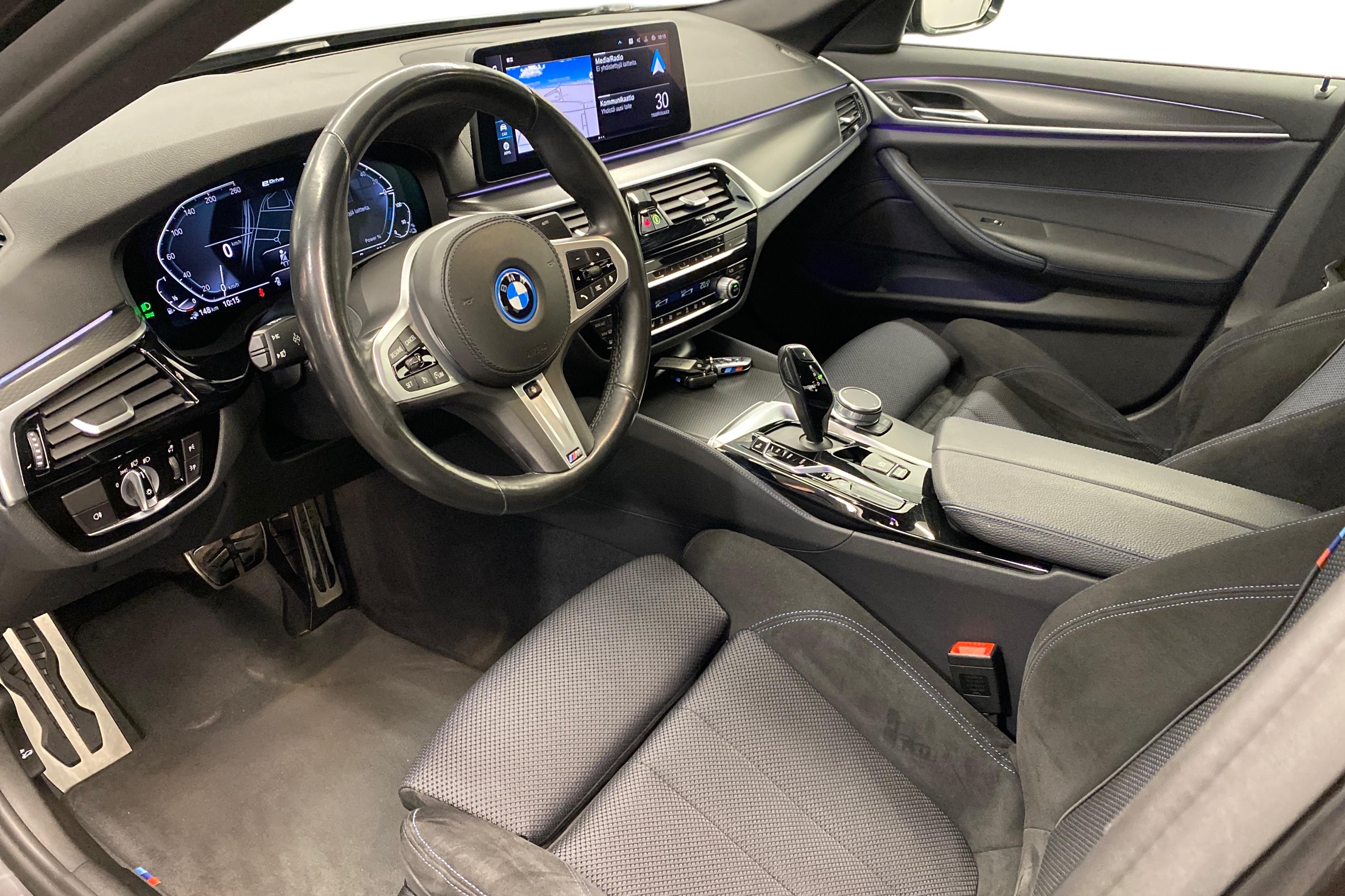 BMW 530 2022, kuva 6/32
