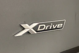 harmaa BMW 530 2022 kuva 29.
