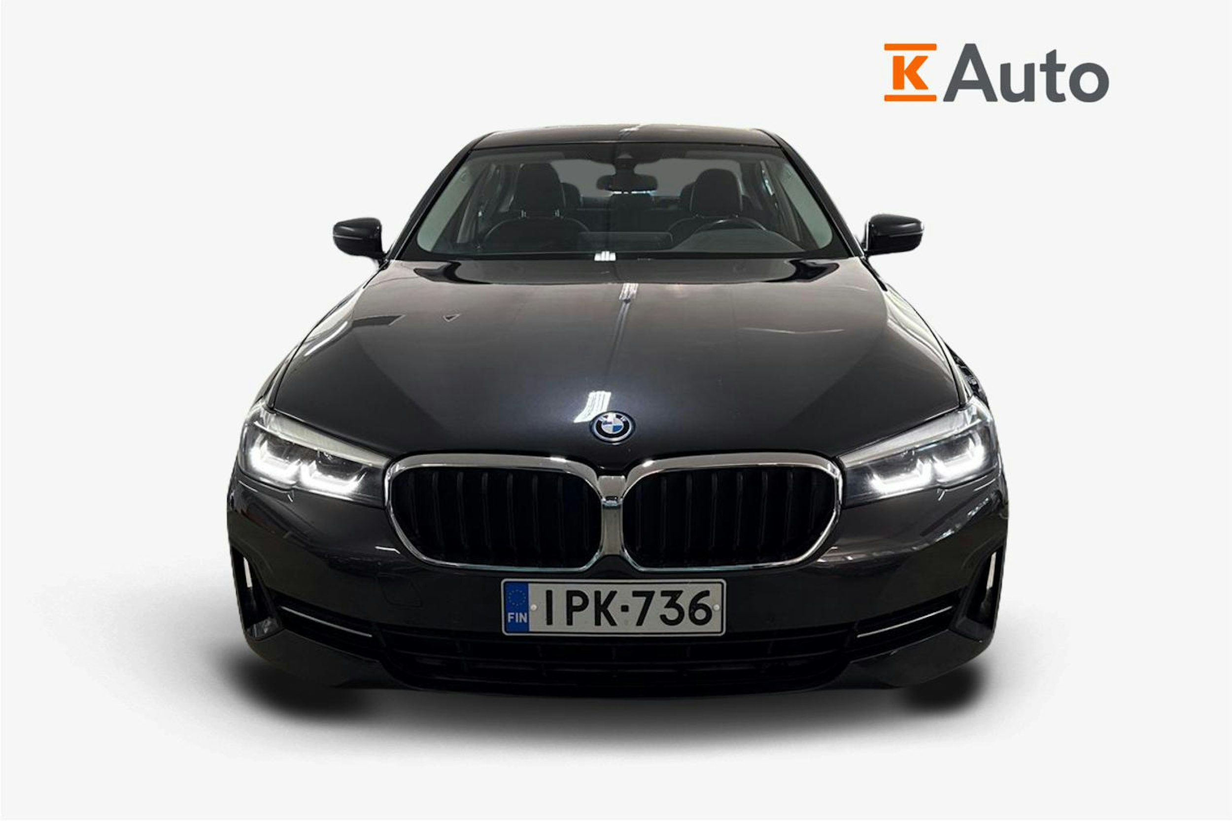harmaa BMW 530 2022 kuva 5.