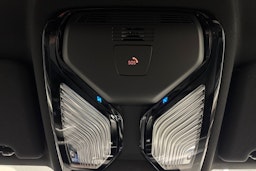 punainen BMW 530 2022 kuva 31.