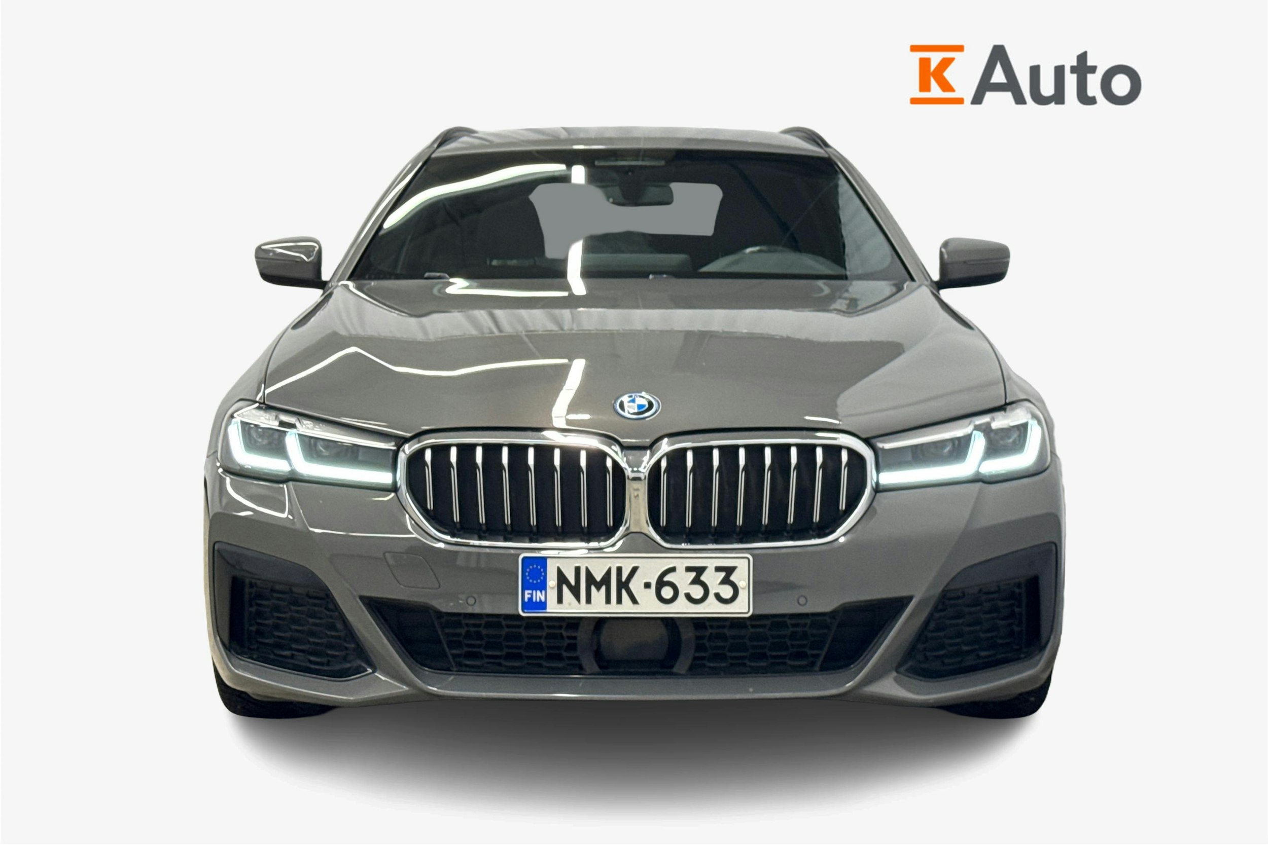 harmaa BMW 530 2022 kuva 5.