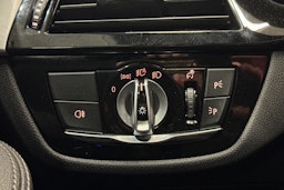 harmaa BMW 530 2022 kuva 17.