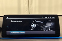 harmaa BMW 530 2022 kuva 24.