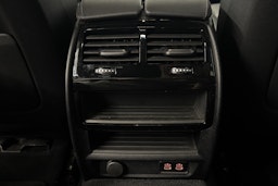 harmaa BMW 530 2022 kuva 35.