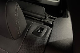 harmaa BMW 530 2022 kuva 36.