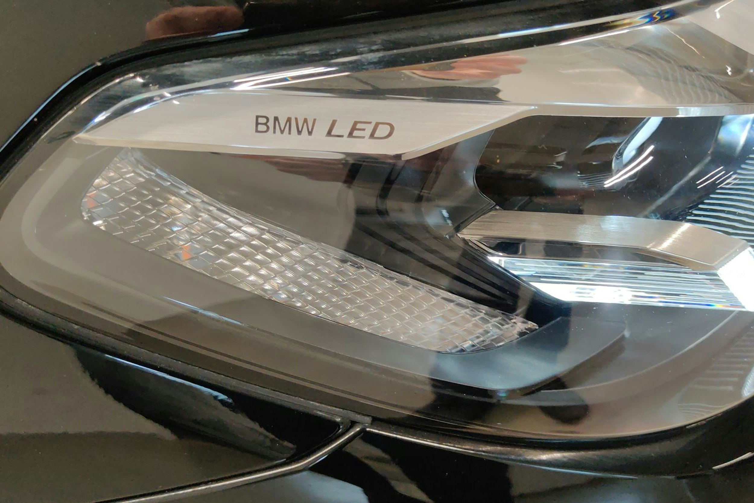 Musta BMW 530 2022 kuva 22.