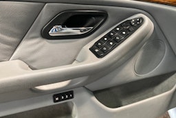 harmaa BMW 535 1998 kuva 11.