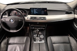 musta BMW 535 2011 kuva 7.