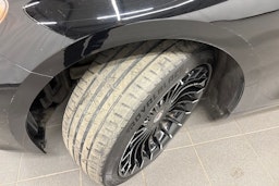 musta BMW 535 2011 kuva 10.