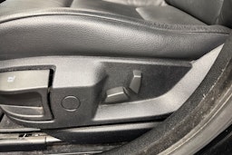 musta BMW 535 2011 kuva 23.