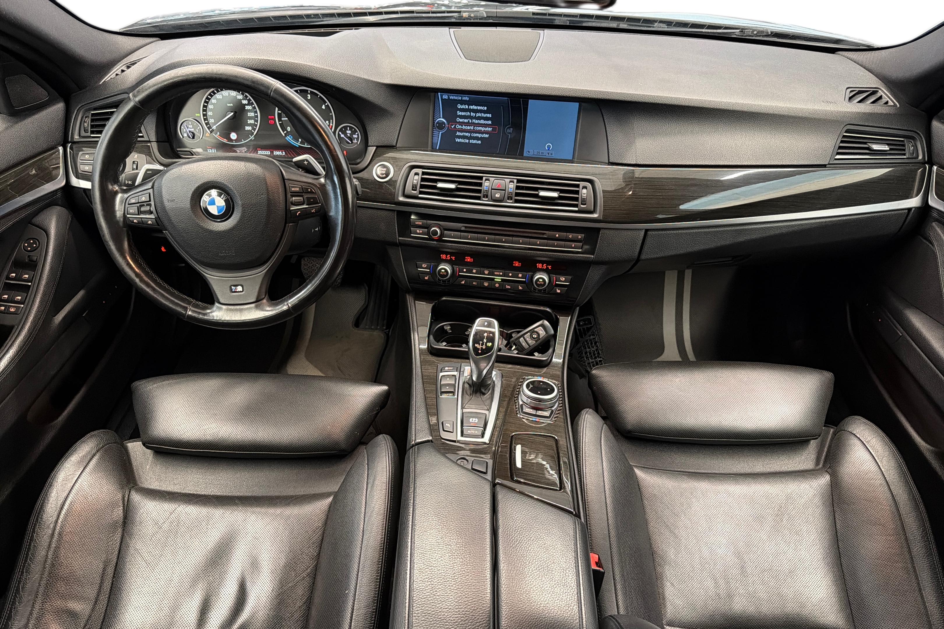 BMW 535 Sport A F10 Sedan M Sport 2011, kuva 7/28