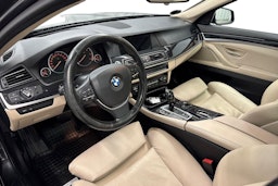 harmaa BMW 535 2013 kuva 7.